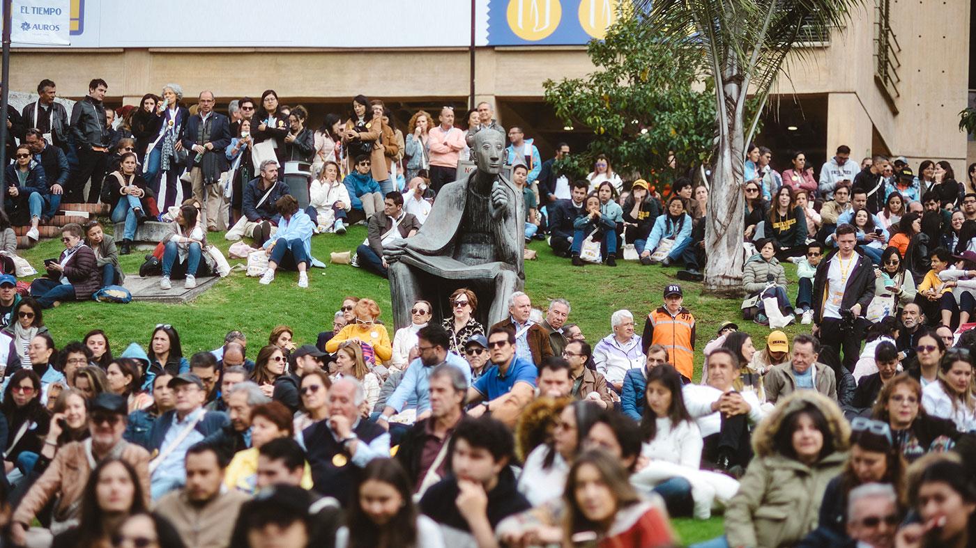 Alumni Uniandes - Conectados de por vida