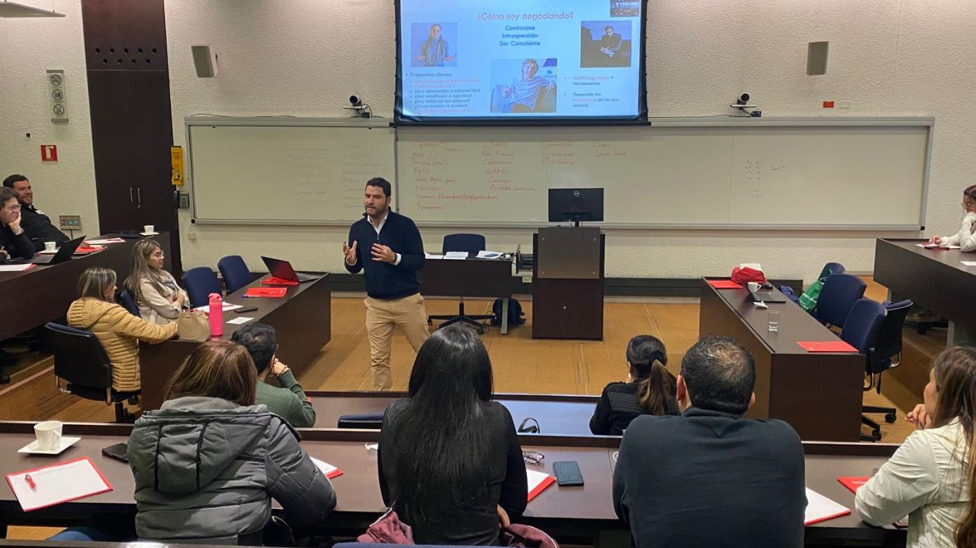 Avanzando Juntas Alumni-Uniandes - Centro emprendimiento - Camilo Yepes